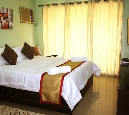 Veridical Hospitality - Powai-Chandivali Мумбаи Экстерьер фото