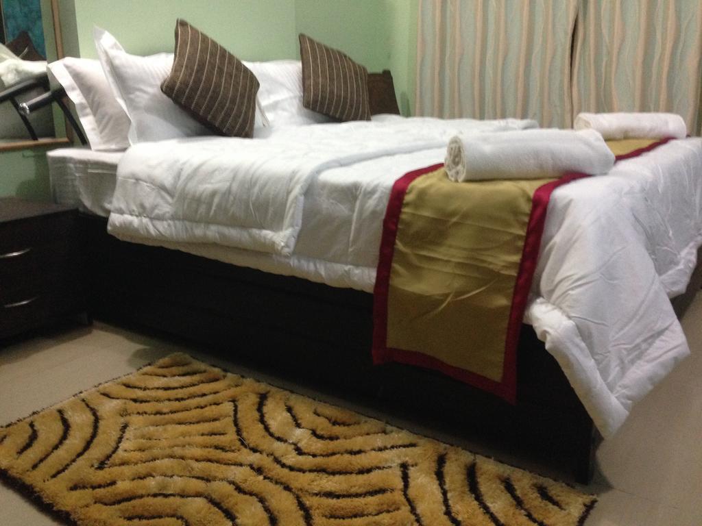 Veridical Hospitality - Powai-Chandivali Мумбаи Экстерьер фото